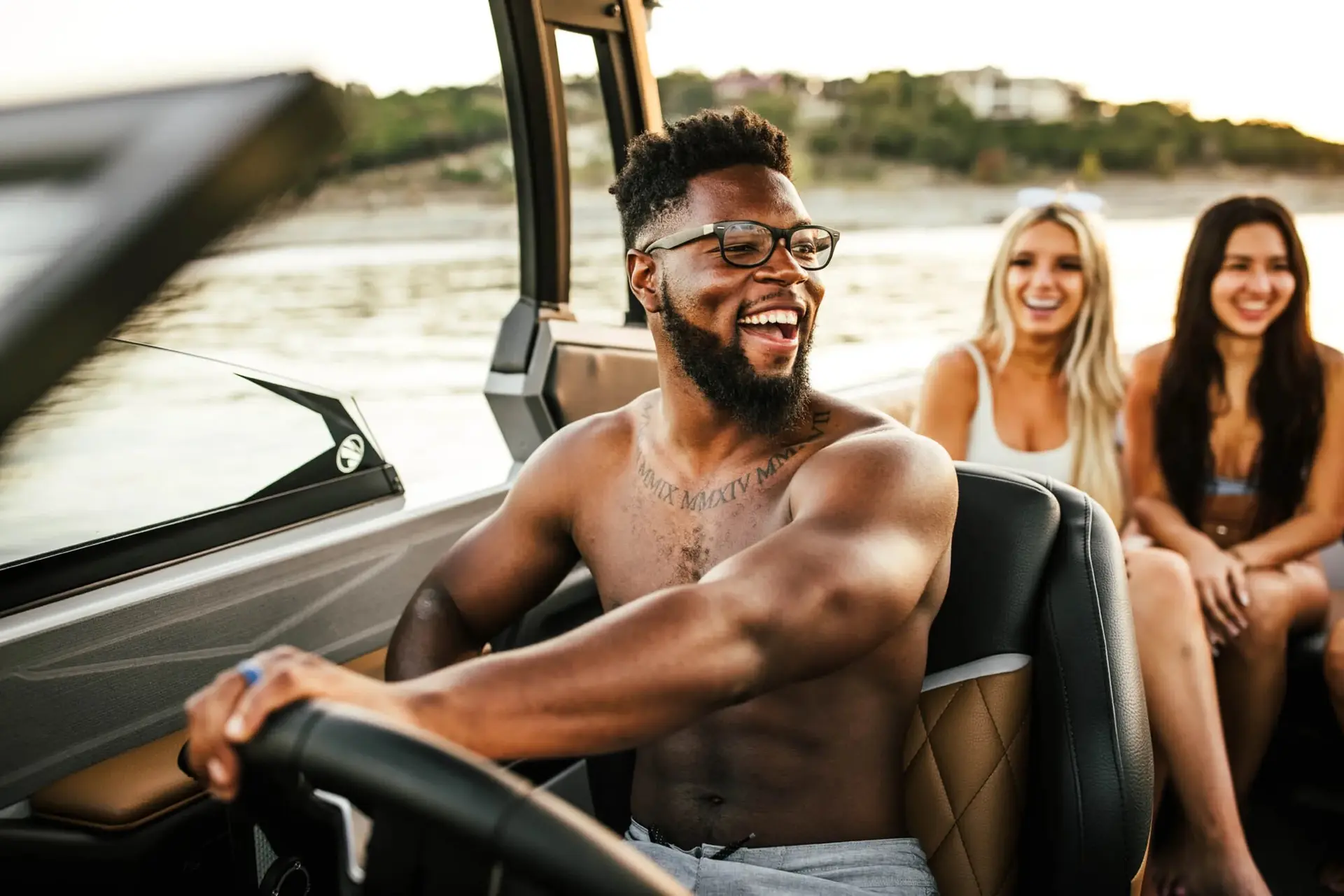Friends aboard a Lake Norman boat rental